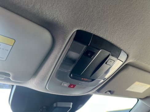 Used 2024 Kia Niro Wind image 23