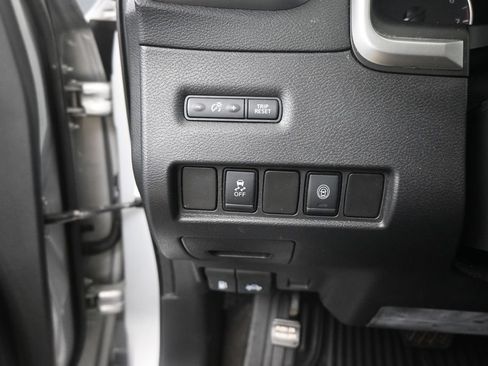 Used 2020 Nissan Murano S w/ Technology Package FWD image 15