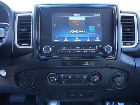 Certified 2022 Nissan Frontier SV image 19