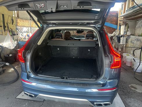Used 2019 Volvo XC60 T6 Inscription w/ Protection Package Premier AWD/4WD image 3