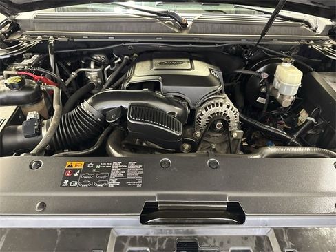 Used 2014 GMC Yukon Denali image 32