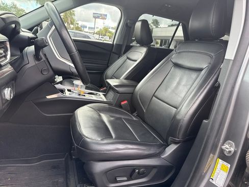 Used 2022 Ford Explorer Limited w/ Equipment Group 301A RWD image 15