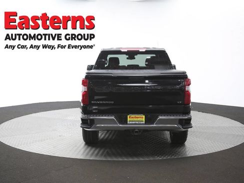 Used 2023 Chevrolet Silverado 1500 LT AWD/4WD image 39