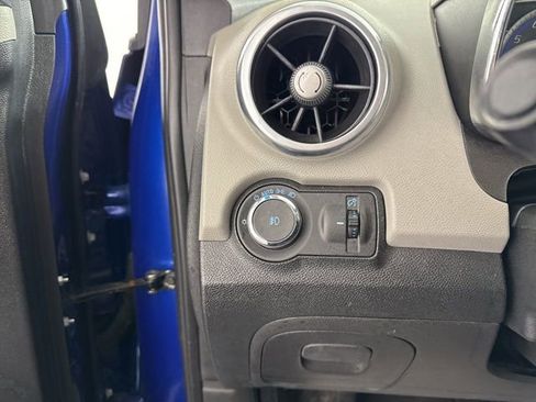 Used 2015 Chevrolet Trax LTZ image 28