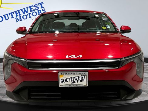 Used 2025 Kia K4 LXS image 2