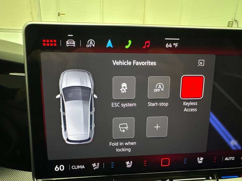 Used 2025 Volkswagen GTI SE FWD image 27
