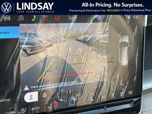 New 2026 Volkswagen Tiguan SE FWD image 14