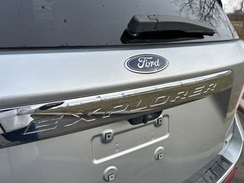 Used 2020 Ford Explorer Limited image 61