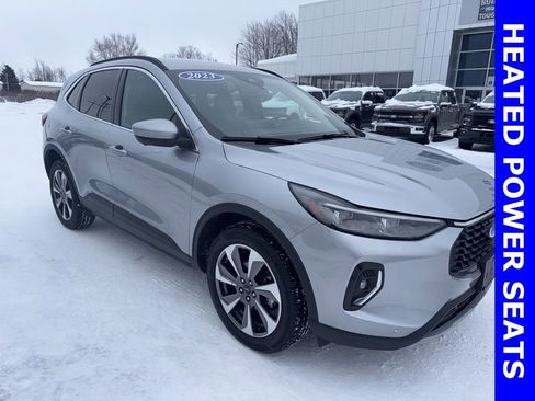 Used 2023 Ford Escape Platinum image 8