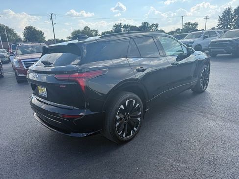 Used 2024 Chevrolet Blazer EV RS image 5