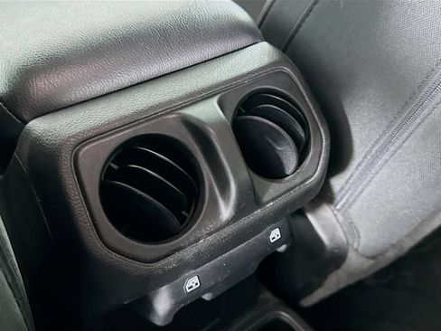 Certified 2022 Jeep Wrangler Unlimited Sport AWD/4WD image 37