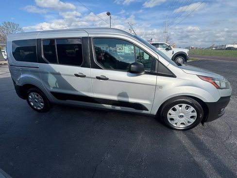 Used 2022 Ford Transit Connect XL FWD image 5