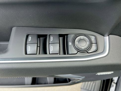 New 2026 GMC Sierra 1500 Elevation w/ Elevation Premium Package AWD/4WD image 59
