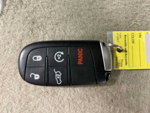 Used 2017 Jeep Grand Cherokee Overland AWD/4WD image 20