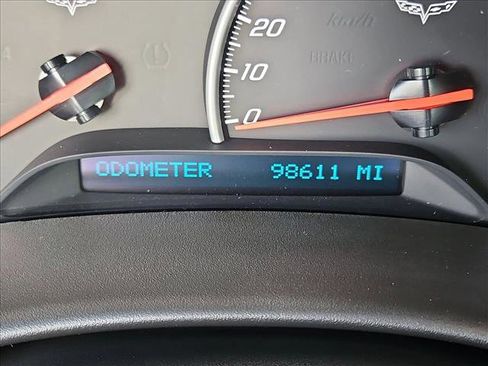 Used 2007 Chevrolet Corvette Coupe w/ Preferred Equipment Group image 11