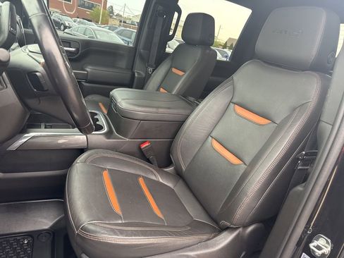 Used 2023 GMC Sierra 2500 AT4 w/ Gooseneck/5TH Wheel Package AWD/4WD image 10