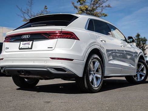 Used 2019 Audi Q8 Premium w/ Convenience Package AWD/4WD image 23