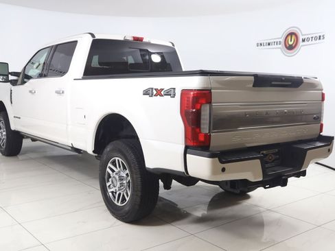 Used 2019 Ford F350 Limited AWD/4WD image 4