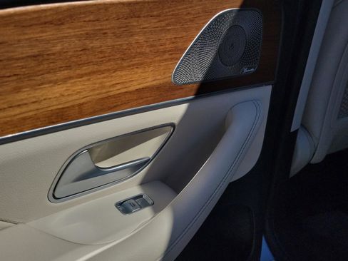 Used 2022 Mercedes-Benz GLE 350 image 7