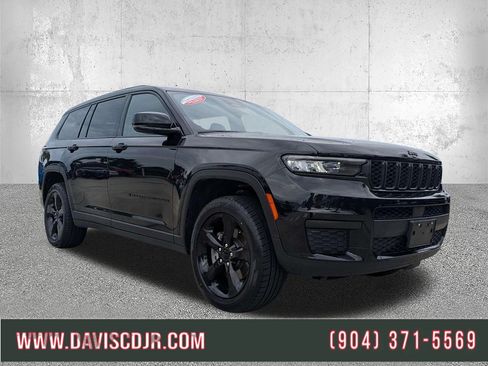 Used 2023 Jeep Grand Cherokee L Laredo AWD/4WD image 1