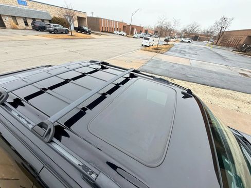 Used 2012 Chevrolet Avalanche LT image 14