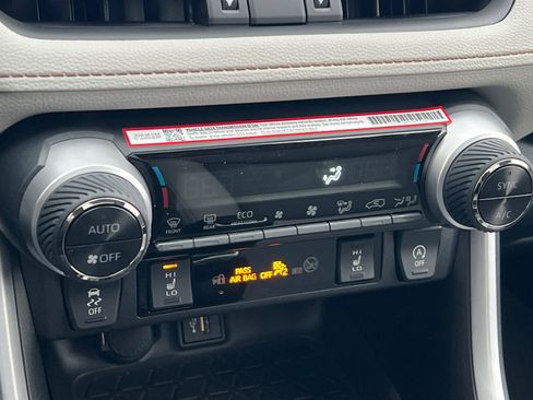 New 2025 Toyota RAV4 XLE Premium w/ Weather Package image 17