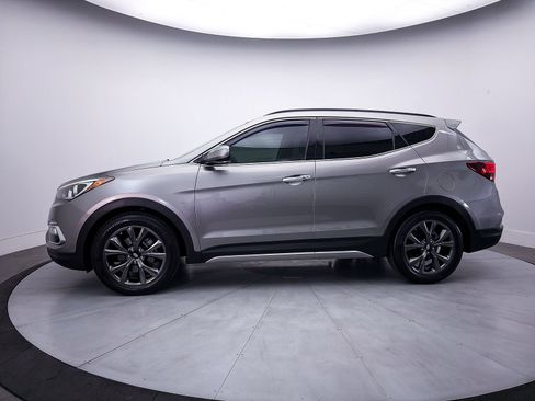 Used 2018 Hyundai Santa Fe Sport FWD image 35