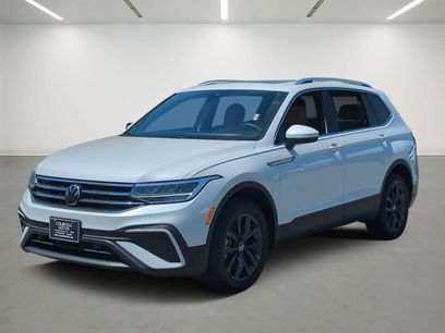 Used 2023 Volkswagen Tiguan SE