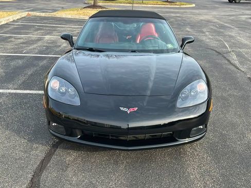 Used 2008 Chevrolet Corvette Convertible w/ Preferred Equipment Group image 4