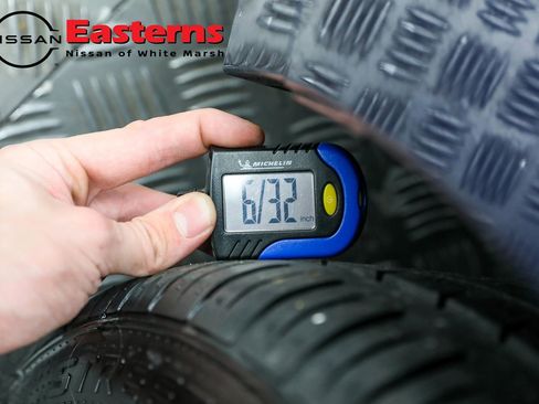 Used 2023 Nissan Maxima SV w/ Floor Mat Group image 24