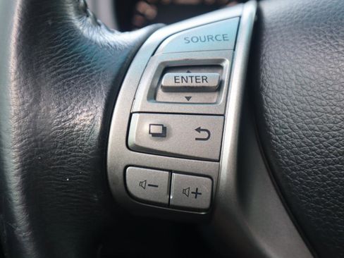 Used 2015 Nissan Altima 2.5 SV FWD image 59