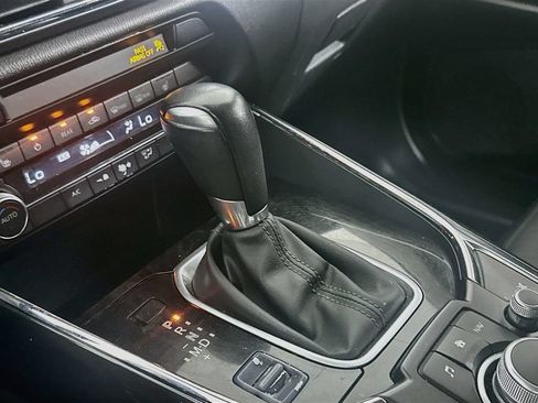 Used 2019 MAZDA CX-9 Touring FWD image 19