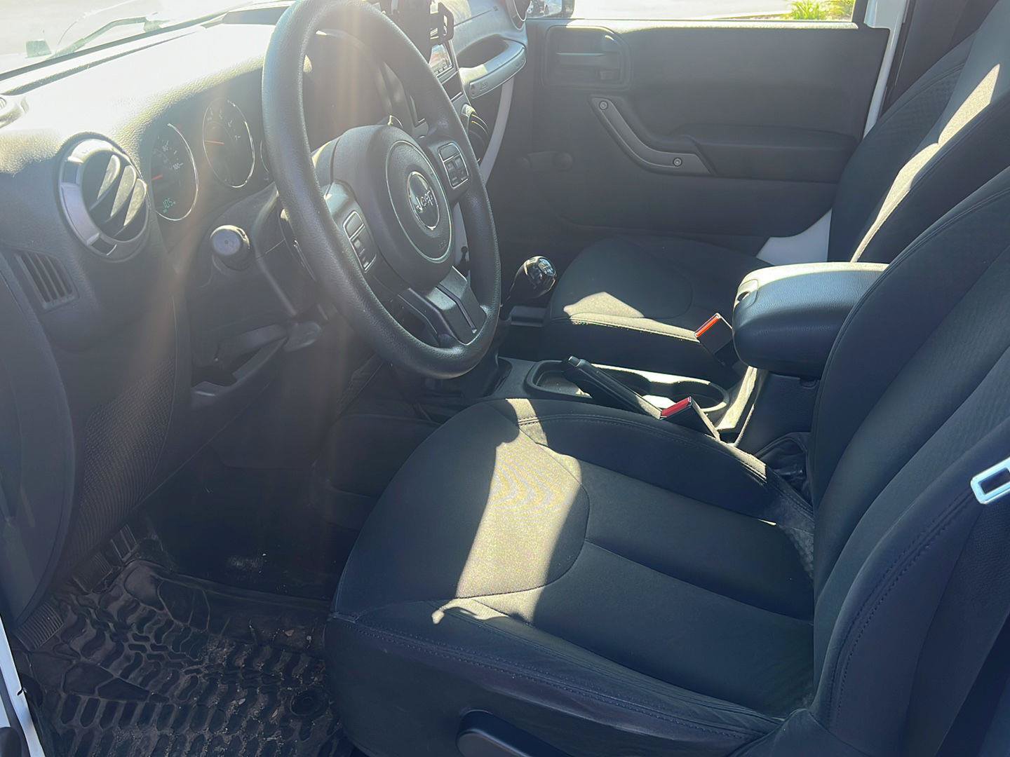 Used 2016 Jeep Wrangler Sport AWD/4WD image 15
