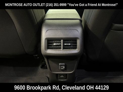 Used 2024 Chevrolet Equinox LT FWD image 34