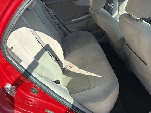 Used 2010 Toyota Corolla LE image 18