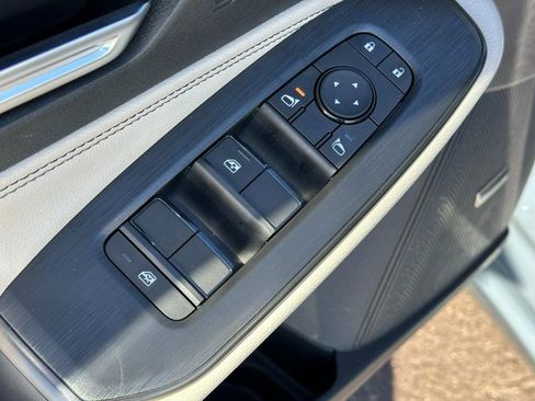 New 2026 Nissan Sentra SL w/ Floor Mat Package FWD image 10