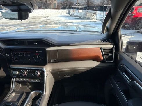 Certified 2026 GMC Sierra 3500 Denali w/ Denali Reserve Package image 23