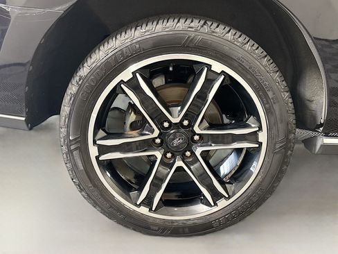 Used 2019 Ford Expedition Limited w/ Special Edition Package RWD image 33