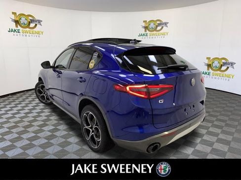 Used 2023 Alfa Romeo Stelvio Ti AWD/4WD image 7