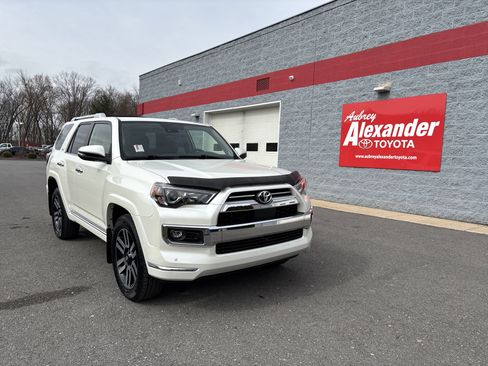 Used 2022 Toyota 4Runner Limited image 1