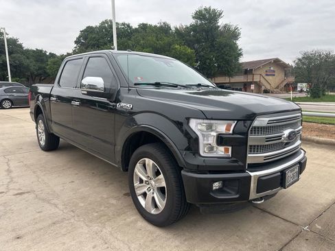 Used 2015 Ford F150 Platinum w/ Equipment Group 701A Luxury AWD/4WD image 11