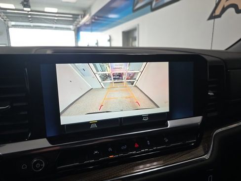 Certified 2024 Chevrolet Silverado 1500 RST image 21