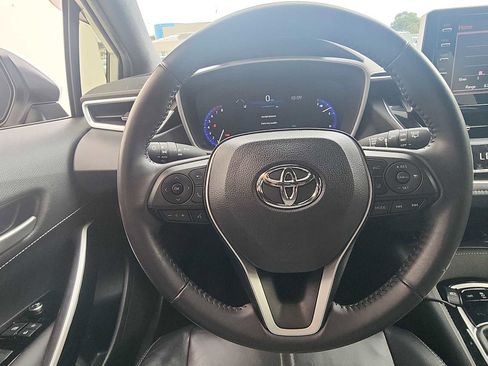 Used 2020 Toyota Corolla XSE image 16