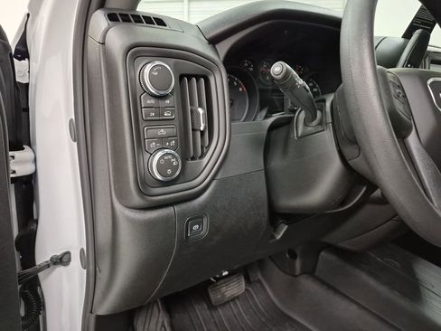 New 2026 GMC Sierra 1500 Pro w/ Graphite Edition image 18