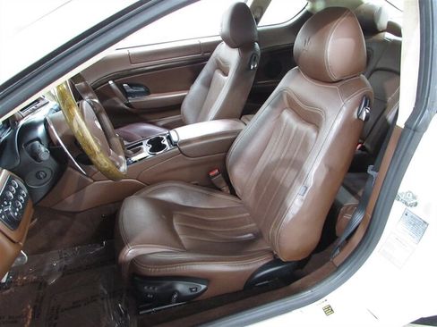 Used 2010 Maserati GranTurismo S image 57