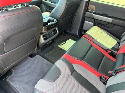 Used 2025 Ford F250 Lariat w/ Lariat Ultimate Package AWD/4WD image 25