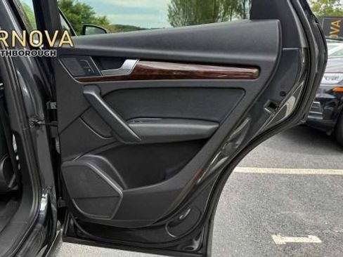 Used 2018 Audi Q5 2.0T Premium Plus image 19