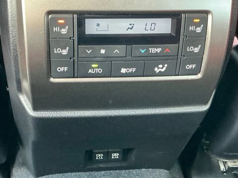 Certified 2023 Lexus GX 460 Premium AWD/4WD image 17