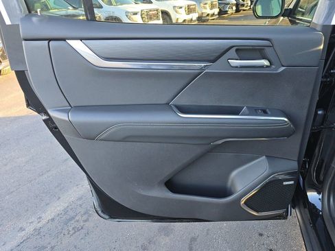 New 2025 GMC Acadia Elevation w/ Super Cruise Package image 23