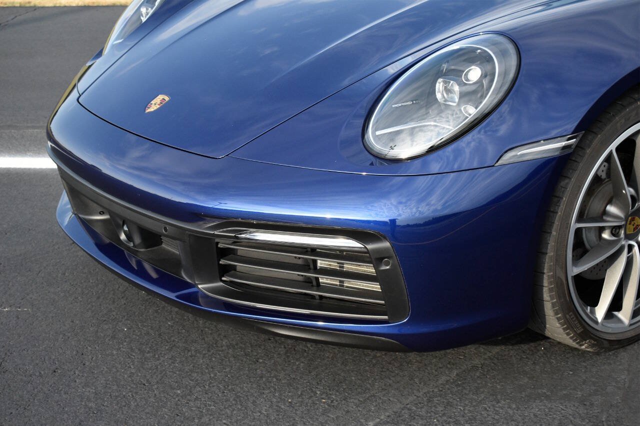 Used 2020 Porsche 911 Carrera image 40